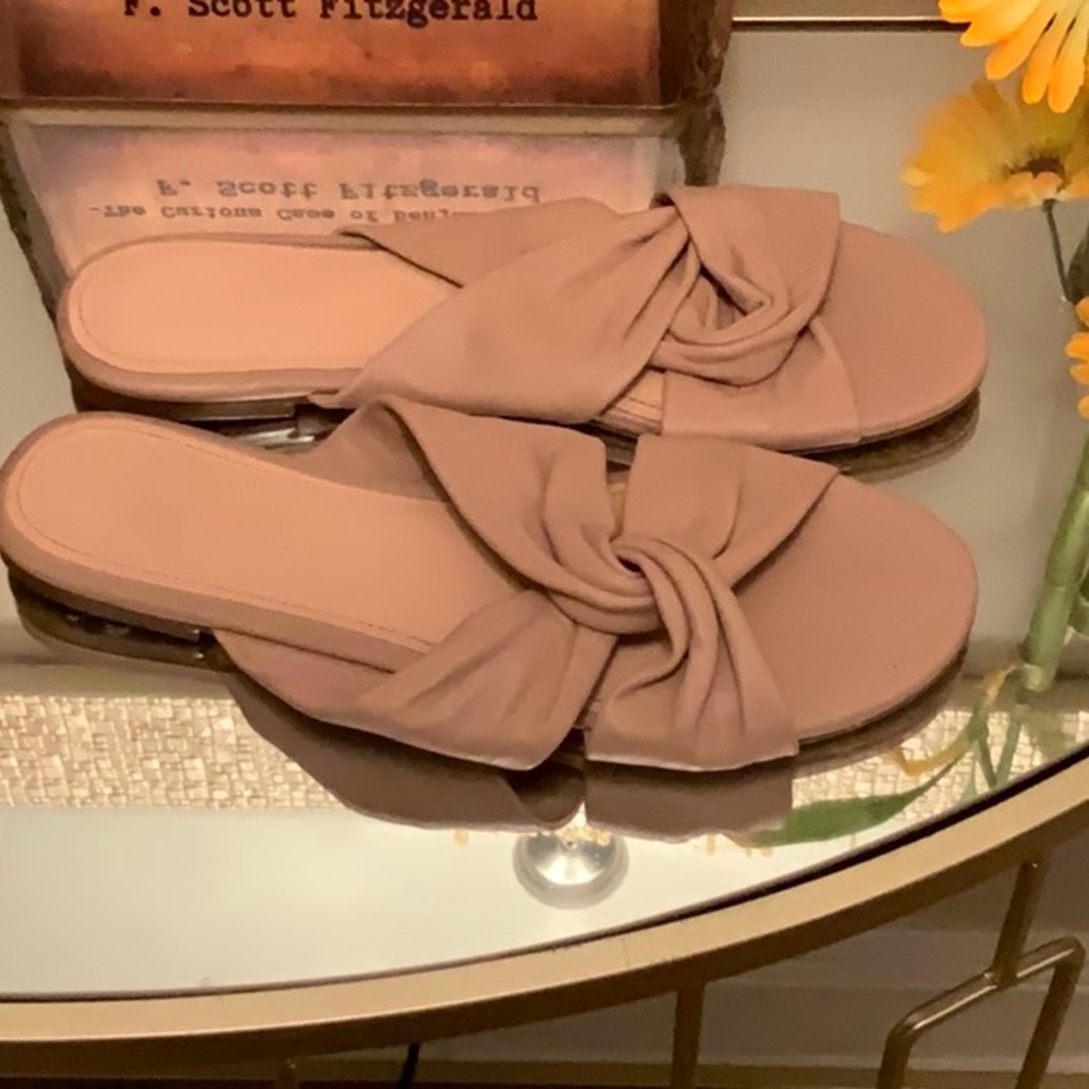 Nanette lepore vanda sandal